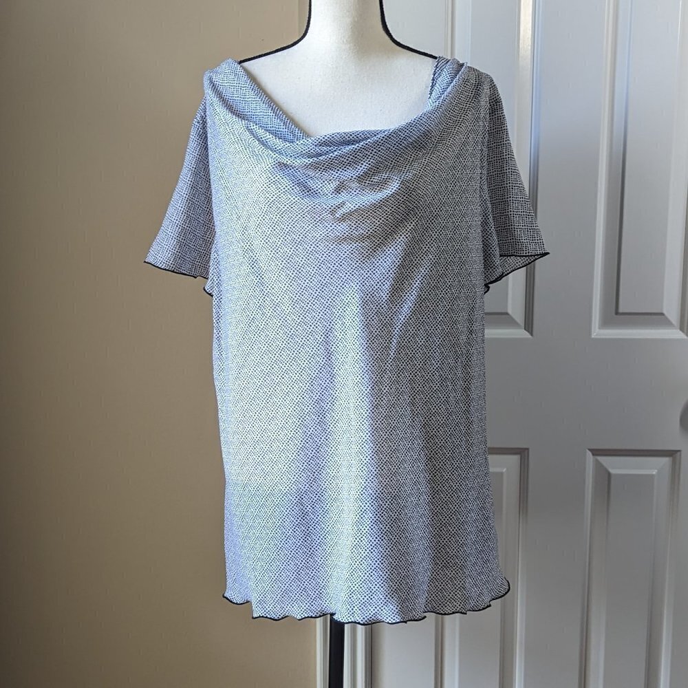 Fred David 18W/20W white with black dots cowl neck short sleeve blouse